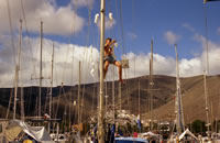 Olav maakt schurftplattingen.